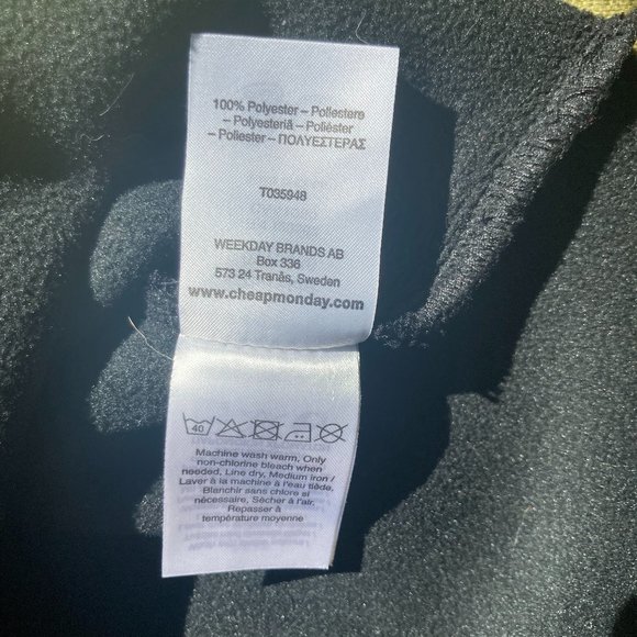 Cheap Monday Zhu Black Miniskirt - Picture 5 of 5